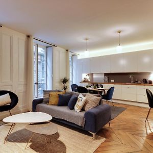 Appartement à 2 Chambres à Coucher