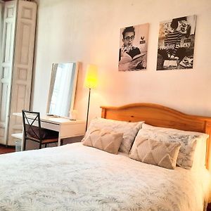 Barrio De Las Letras, Corazon De Madrid