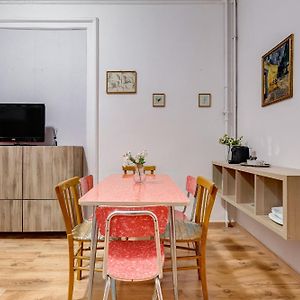 Appartement à 3 Chambres à Coucher