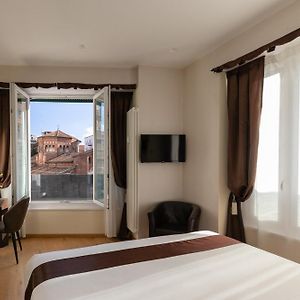 Chambre Supérieure Lit King-Size