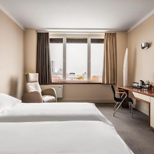 Chambre Exécutive Lit Queen-Size