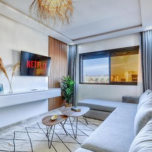 Appartement à 2 Chambres à Coucher