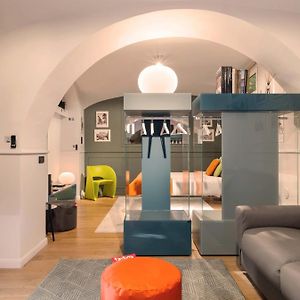 Lata Rana Colosseum Luxury Loft