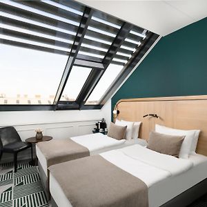 Chambre Supérieure Double au Dernier Étage