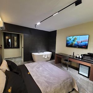 Chambre Lit Queen-Size