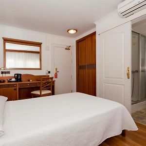 Chambre Standarde Simple