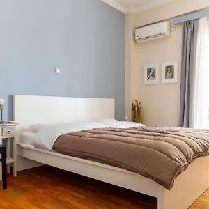 Amazing Huge Bright Full 3Bdr Apt Inacropolis