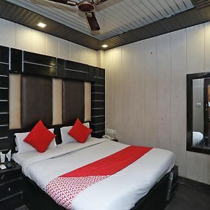 Chambre Standarde Lit Queen-Size