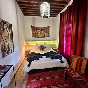 Riad103 piscine chauffée sur le Rooftop, jacuzzi hot&hammam massage