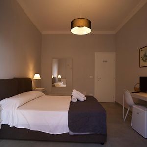 Donna Franca Rooms And Suite