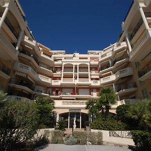 3 Pieces Climatise Avec Terrasse, Garage Et Wifi A Menton - Fr-1-196-342