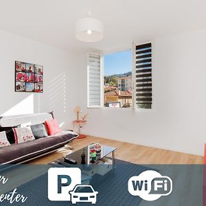 Appartement à 2 Chambres à Coucher
