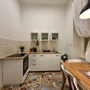 Cozy Studio Flat In The Heart Of Budapest