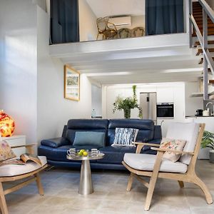Appartement à 3 Chambres à Coucher
