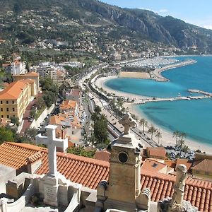 Rue Longue Vista Mare