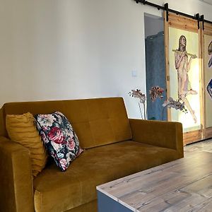 Apartament 807