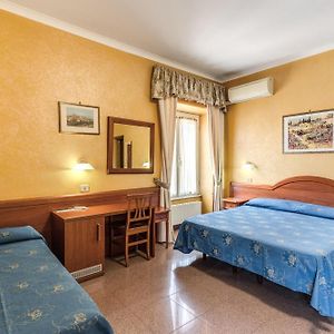 Chambre Triple