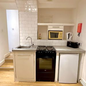 Clerkenwell Apartments By Dc London Rooms