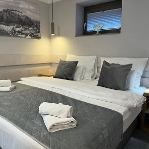 Studio Classique Lit King-Size
