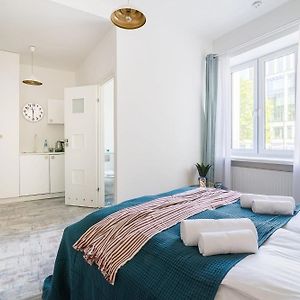 Kopernika 4 - Studio Apartment By Noclegi Renters