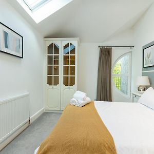 Appartement à 3 Chambres à Coucher