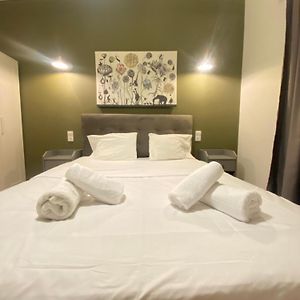 Appartement à 2 Chambres à Coucher