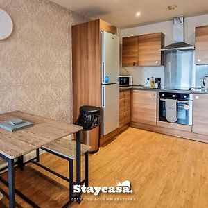 Modern Aesthetic Cosy Apartment Near City Centre