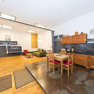 Cozy Loft At Opera