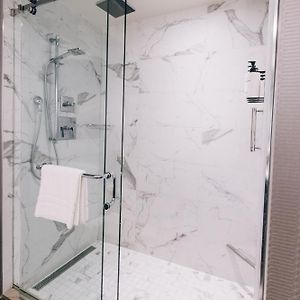 Chambre Classique Lit King-Size
