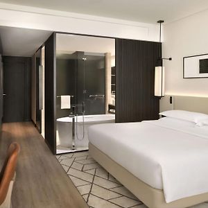 Chambre Club Lit King-Size