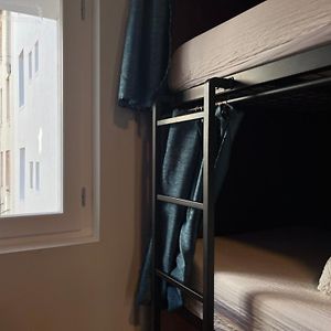 Dormitory Room Mixed