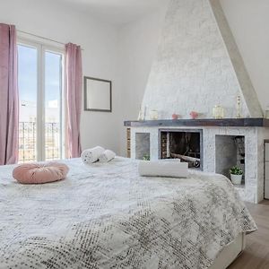 Appartement à 3 Chambres à Coucher