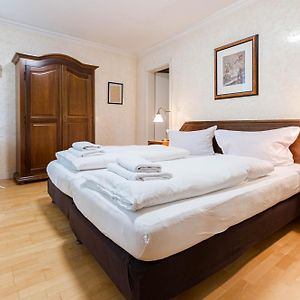 Chambre Lit Queen-Size
