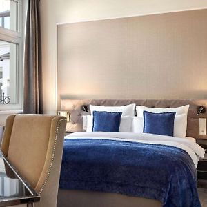 Chambre Standarde Lit Queen-Size