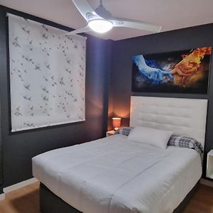 Appartement à 3 Chambres à Coucher