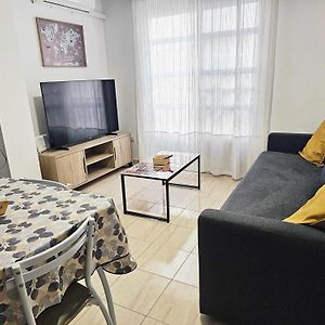 Sunlit Apartment Casa Bonita With Free Parking