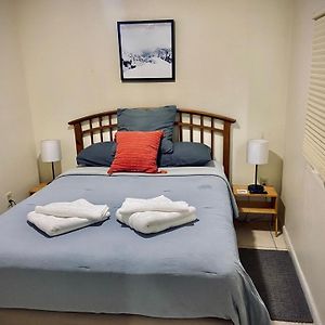 Private Room Near Miami Airport - Free Parking - 01