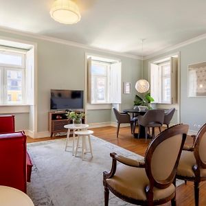 Appartement à 2 Chambres à Coucher
