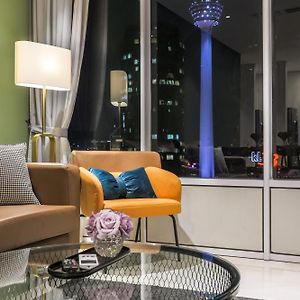 Calm Sojourn, Sky Suites Klcc