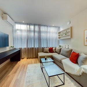 Appartement à 3 Chambres à Coucher