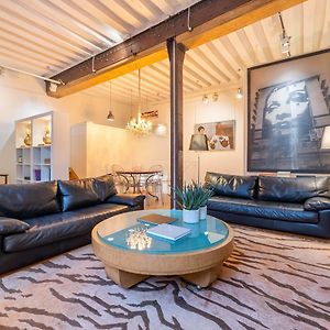 Appartement à 3 Chambres à Coucher
