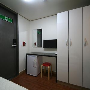 Chambre Petite Simple