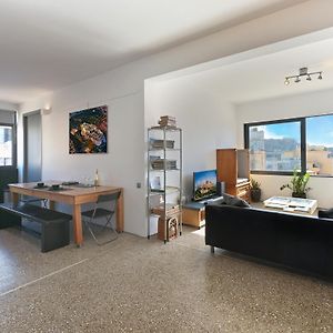 Eastern Aromas Loft In Psyri, Athens
