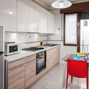 Flats4Rent Lucia
