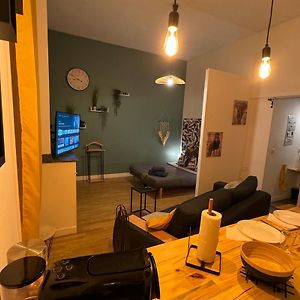 Charmant appartement climatisé aux pieds de la cité