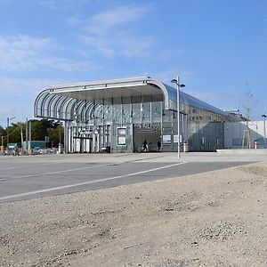 Kingsize Central Station Residence