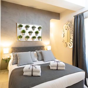 Appartement de Luxe à 1 Chambre à Coucher