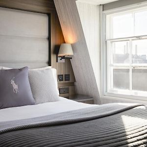 Chambre Petite Lit Queen-Size