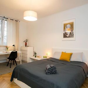 Cozy, Fully Equipped Apartment In Mokotow District