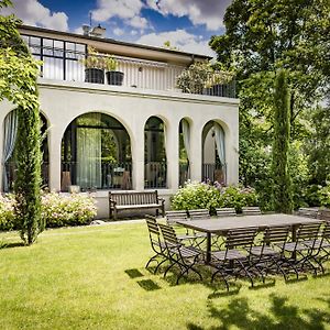 Bagatelle Gardenhouse
